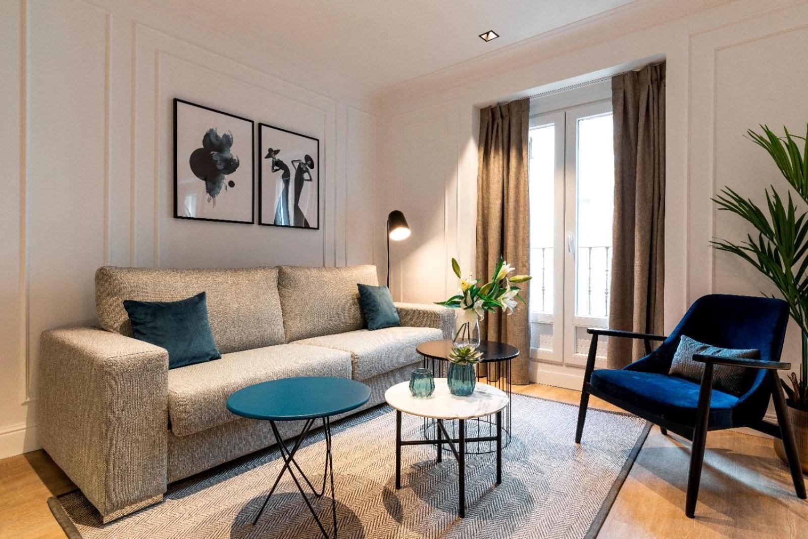Edmond Vibes Puerta Del Sol Suites — Photos 2